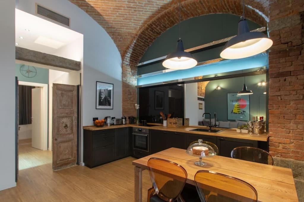 Casa Bellezia- Design E Storia Nel Cuore Di Torino Zewnętrze zdjęcie